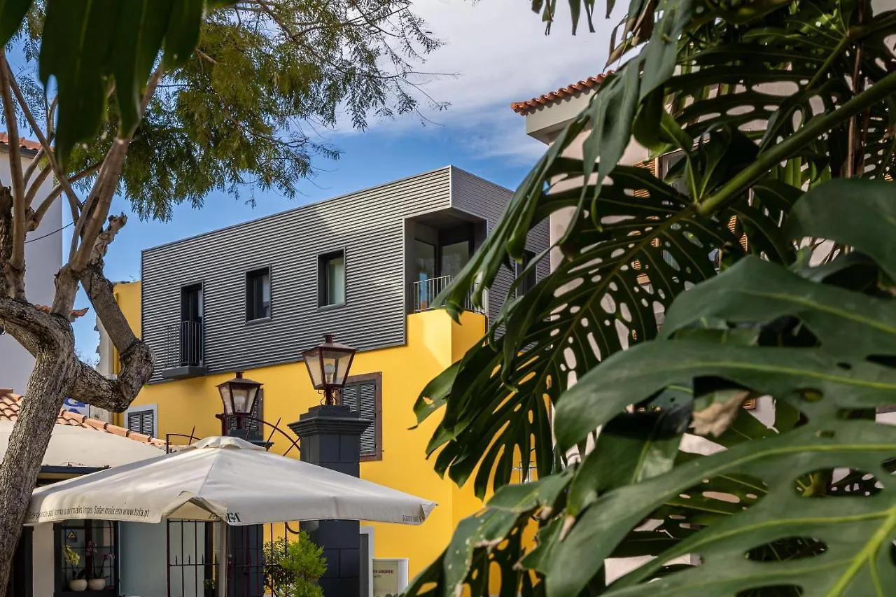 Fort Bay Suite Apartments Machico