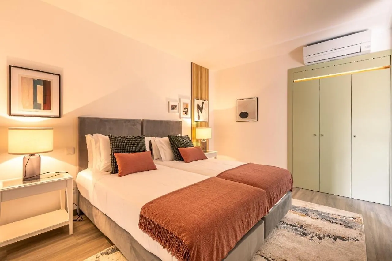 Fort Bay Suite Apartments Machico