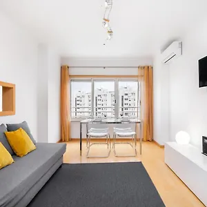 Lisboa, Cidade, Elegant With Air Cond, Free Wifi And Near Metro, By Ig , Lisboa Portugal