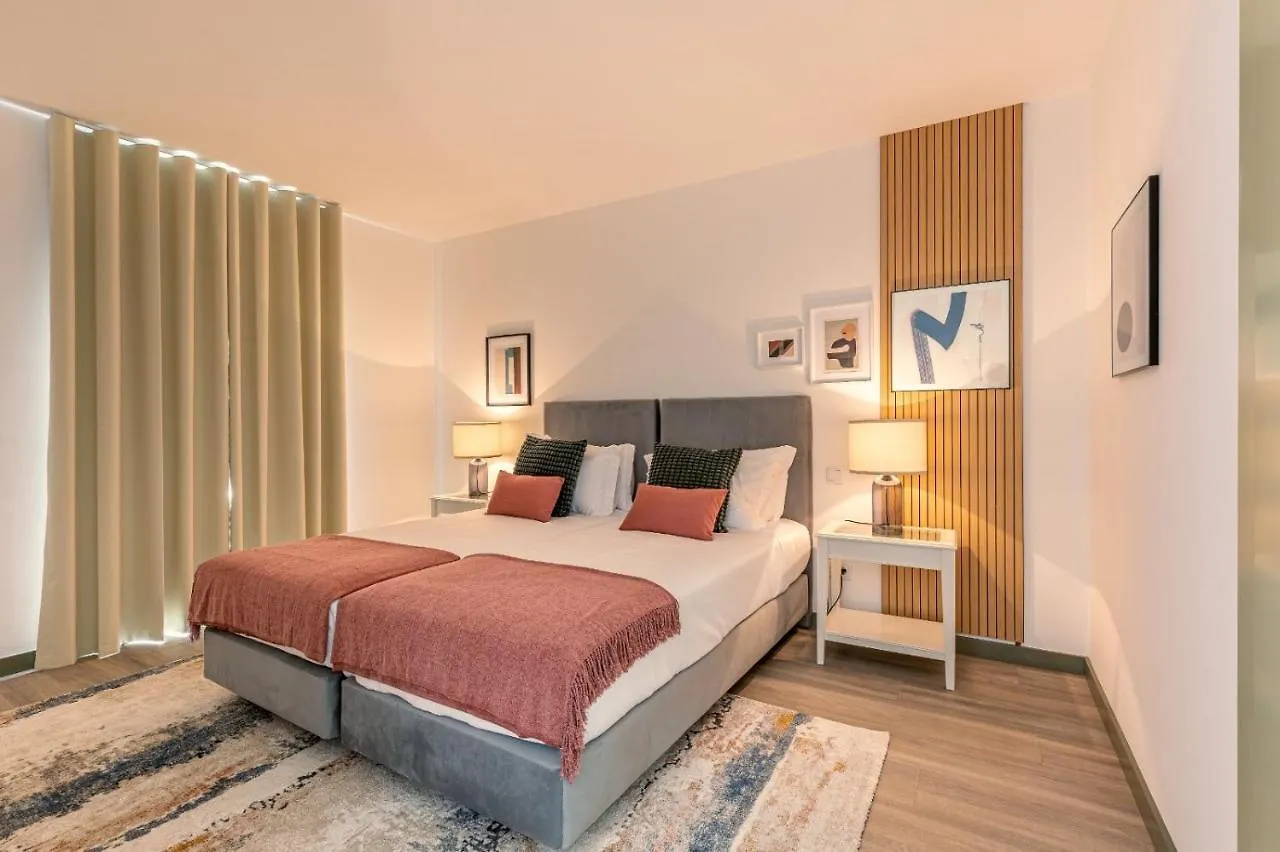 Fort Bay Suite Apartments Machico
