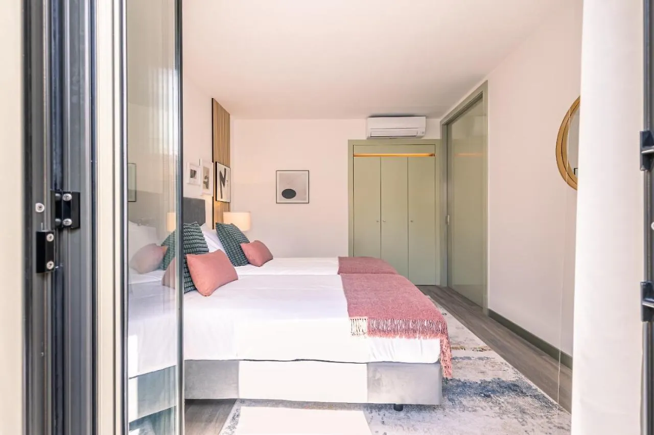 Fort Bay Suite Apartments Machico
